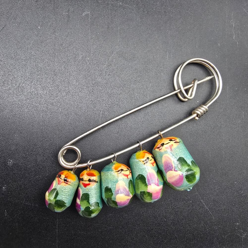 Hand Painted Nesting Doll Brooch Safety Pin Vintage Jewelry